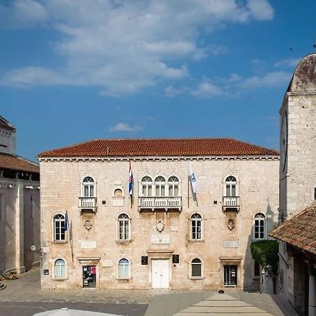Bird View Apartment Carlissima Trogir Bagian luar foto